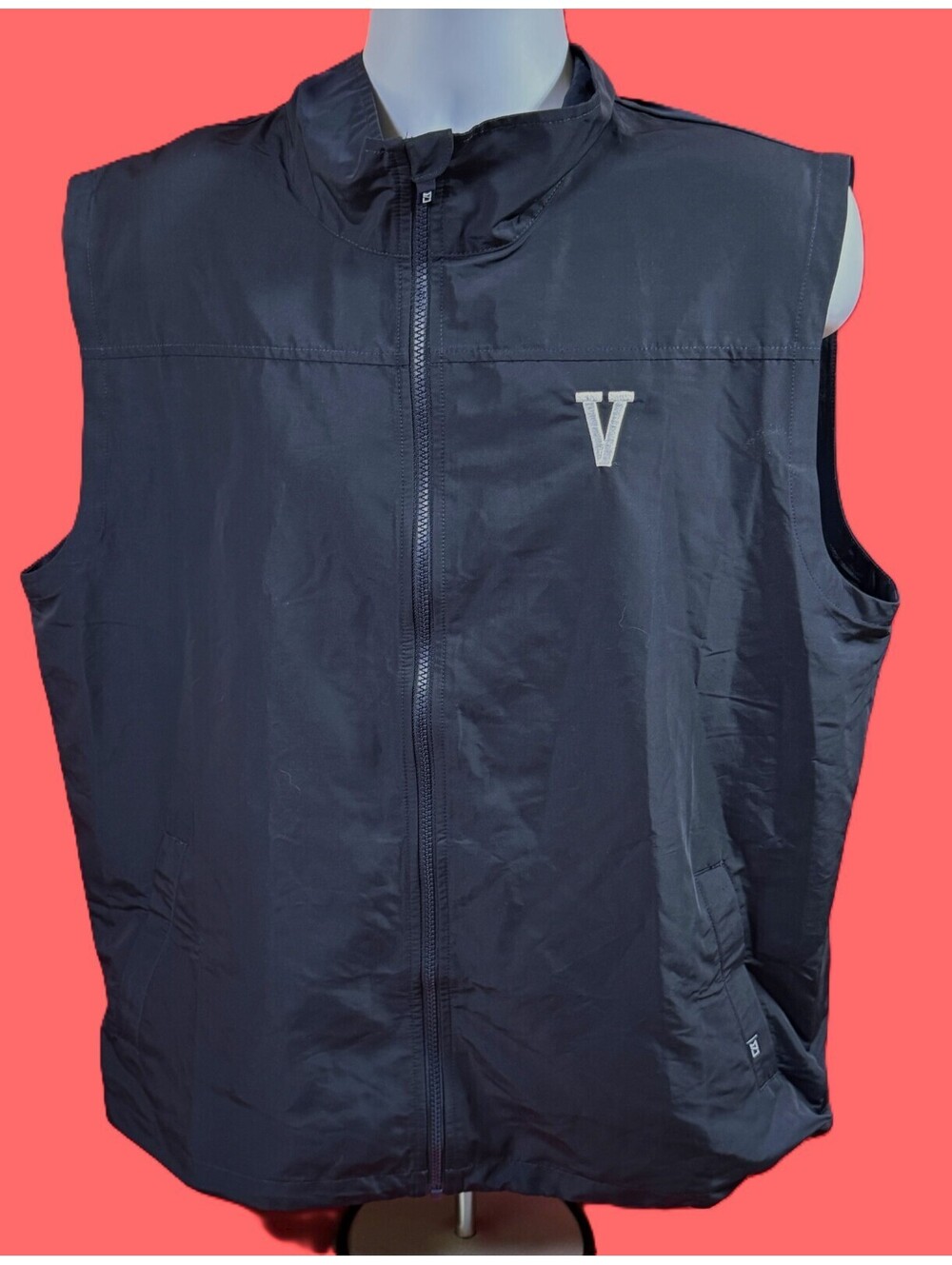 Cutter & Buck Villanova Wildcats College Vault Charter Eco Vest Mens XL NWT